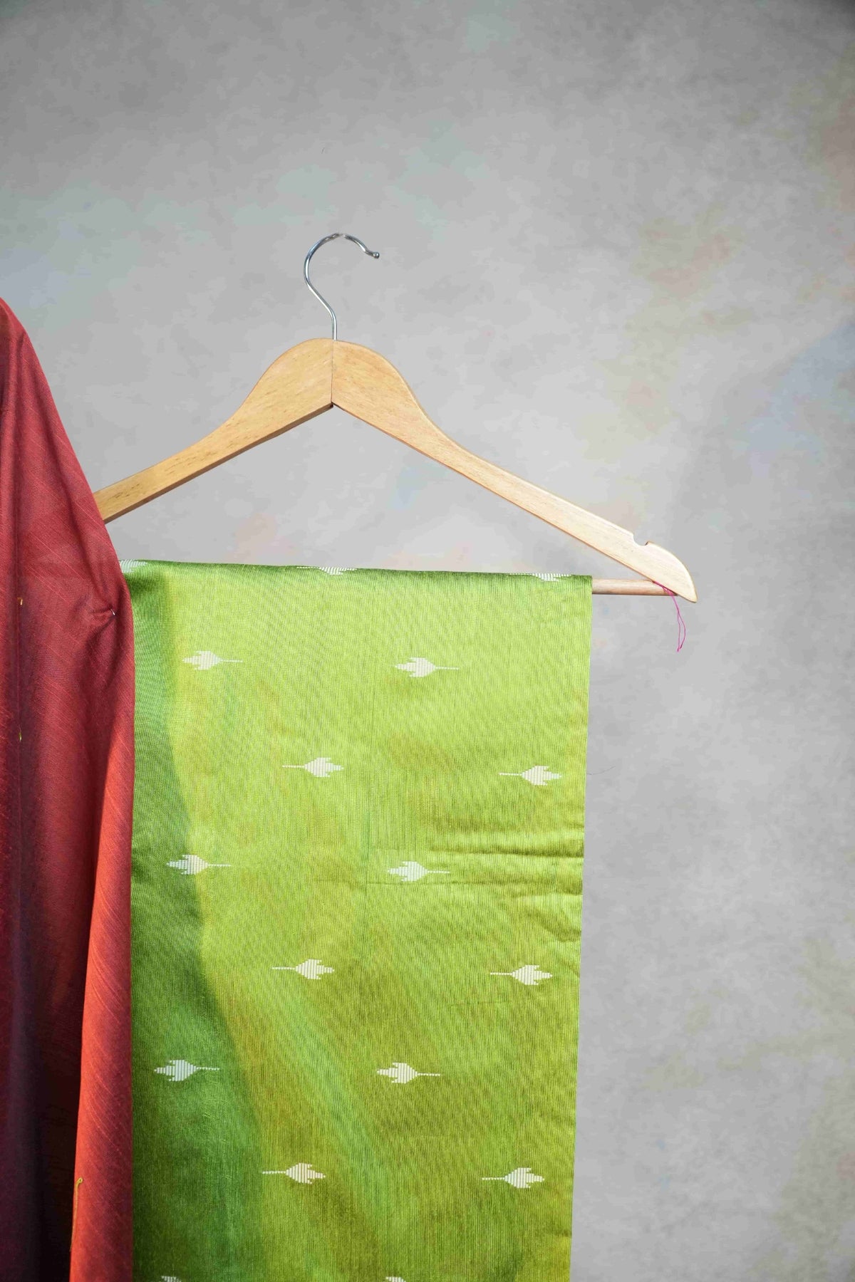 Inaivu RSC 002 - Semi Raw Silk Salwar