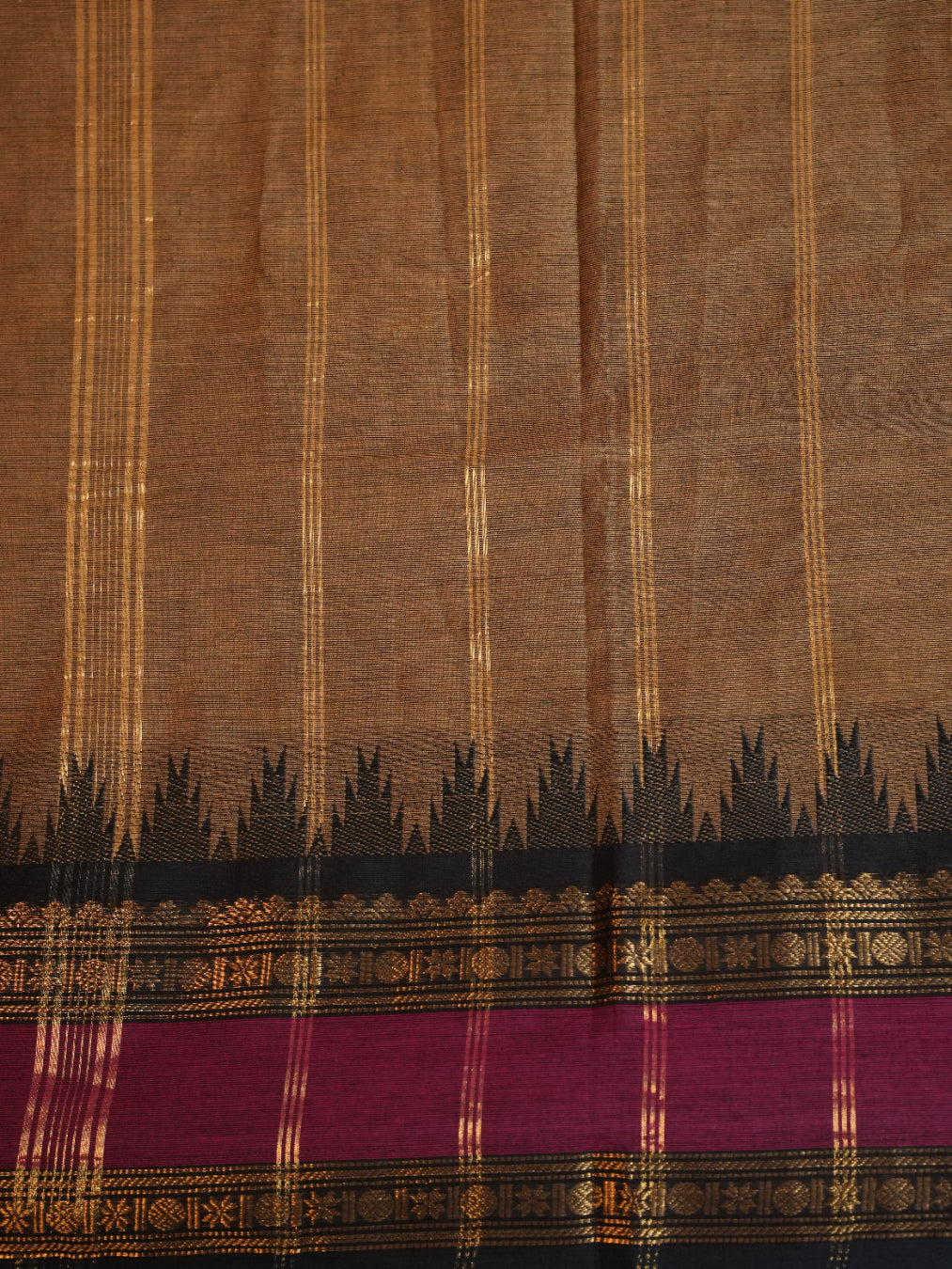 Raja Nilai CC 009 - Chettinad Cotton Saree