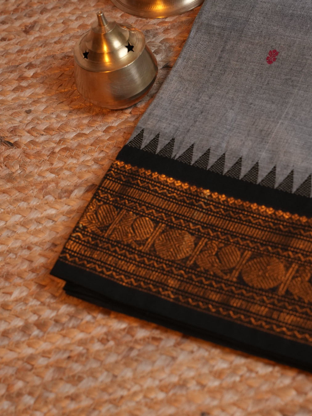 Raja Nilai CC 012 - Chettinad Cotton Saree