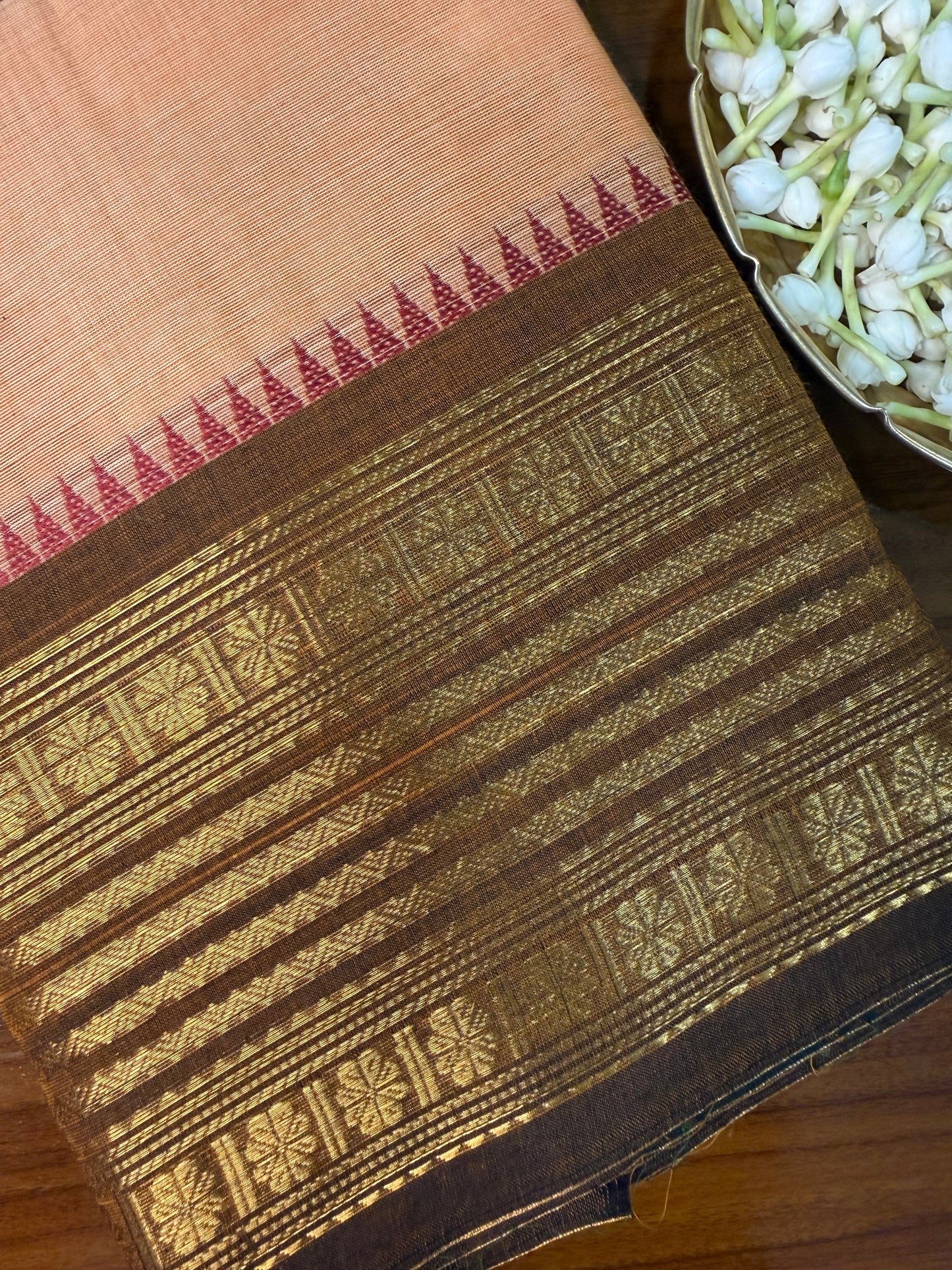 Parambariyam KC 008 - Kanchi Pure Cotton Saree