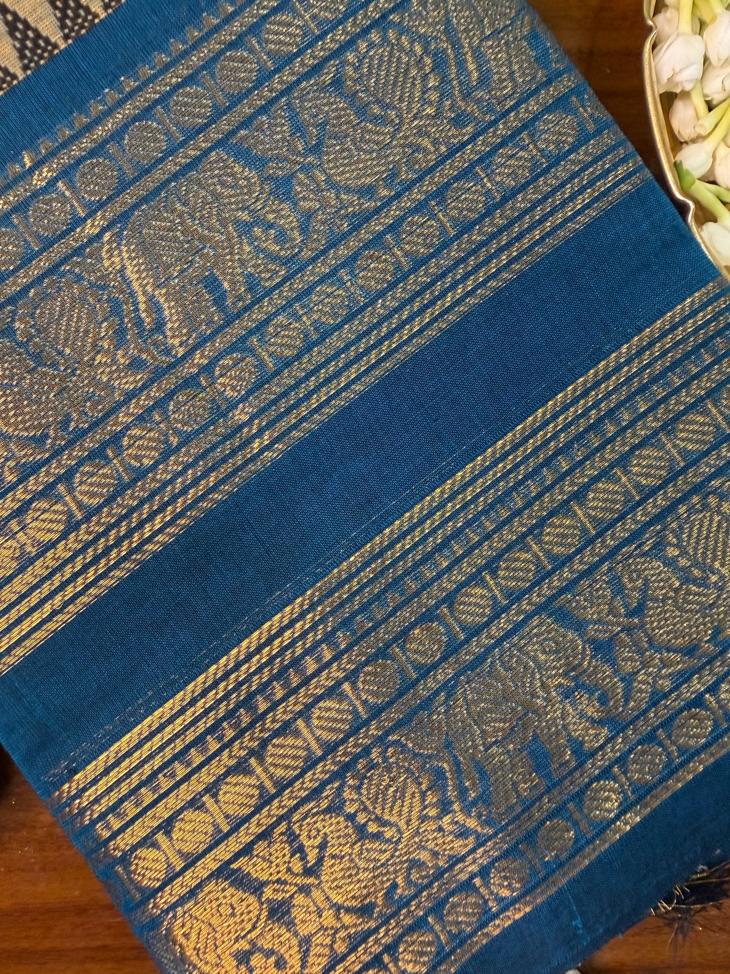Parambariyam KC 018 - Kanchi Pure Cotton Saree