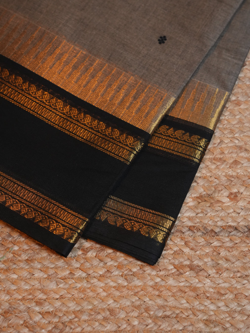Raja Nilai CC 019 - Chettinad Cotton Saree