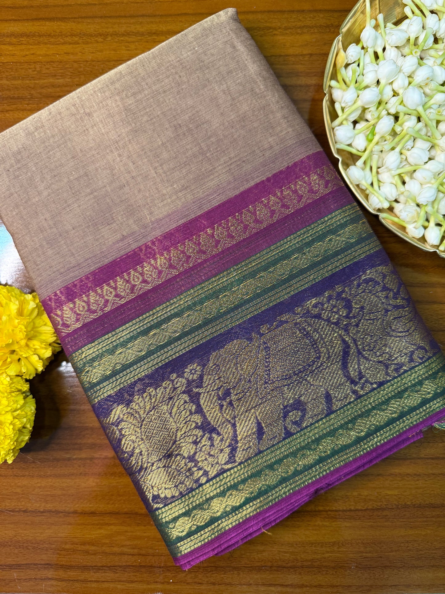 Parambariyam KC 011 - Kanchi Pure Cotton Saree