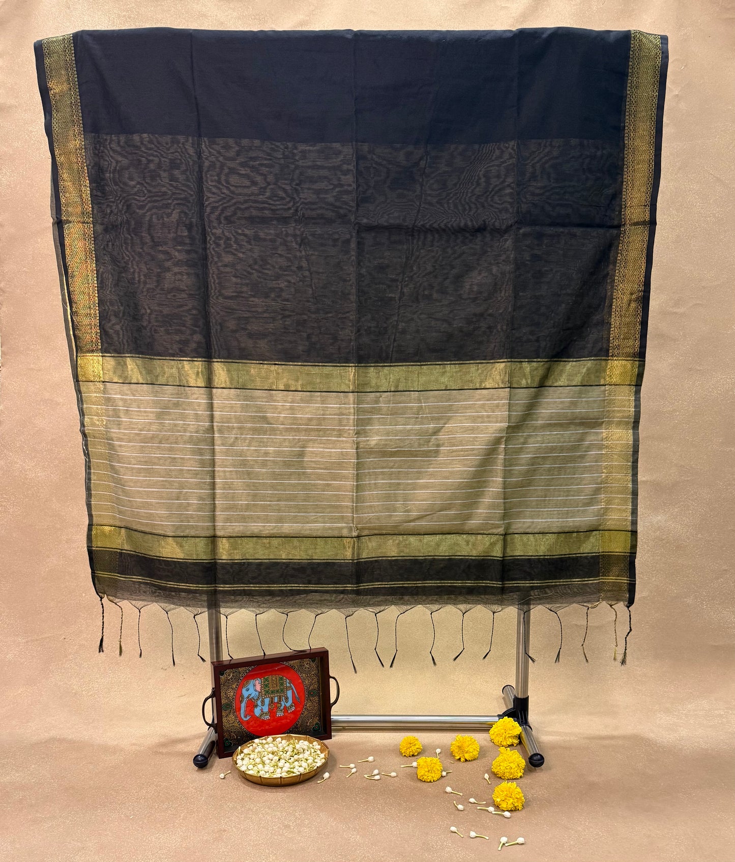 Chandrakala MCS 004 - Maheshwari Semi Cotton Saree