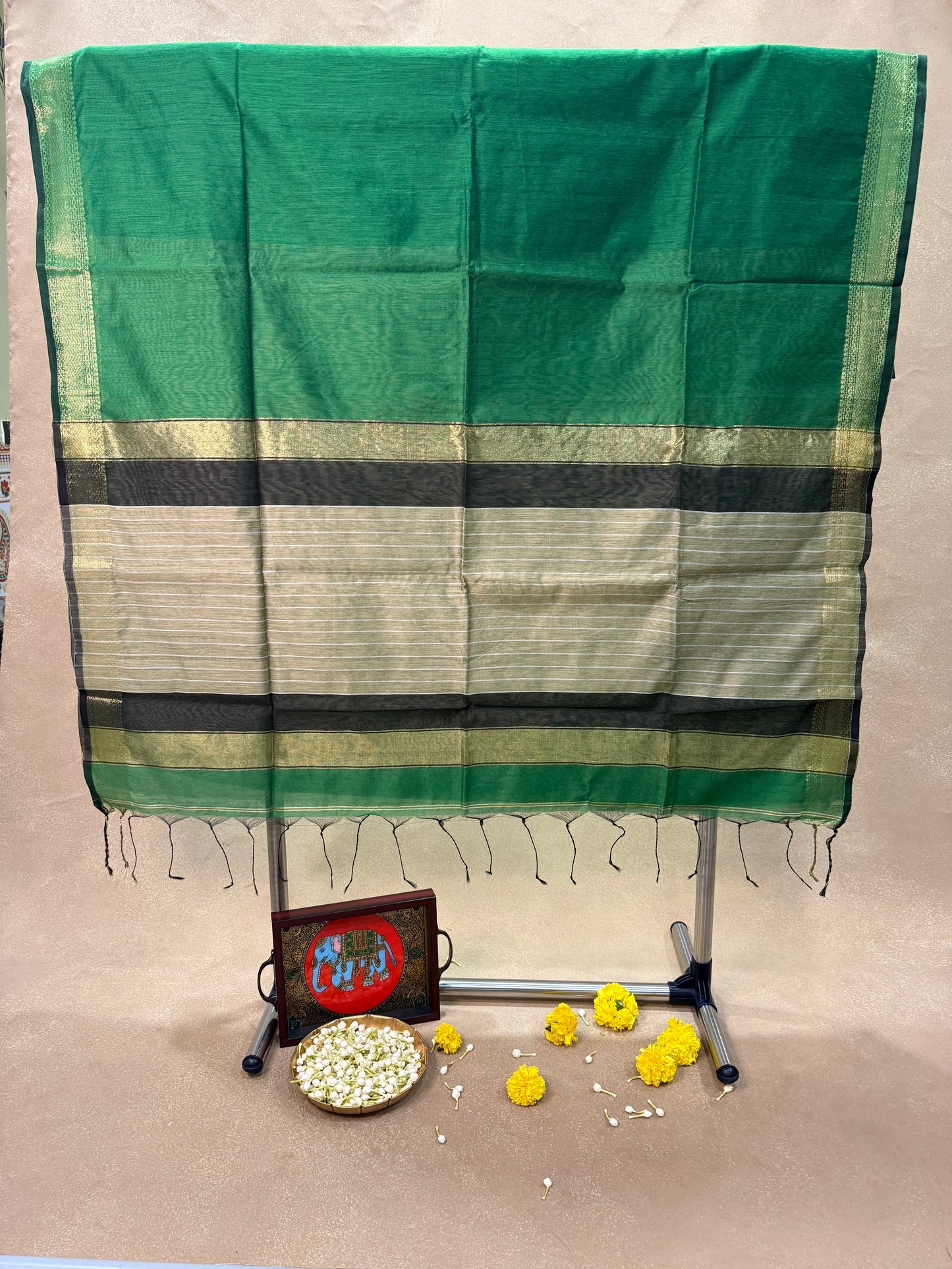 Chandrakala MCS 003 - Maheshwari Semi Cotton Saree